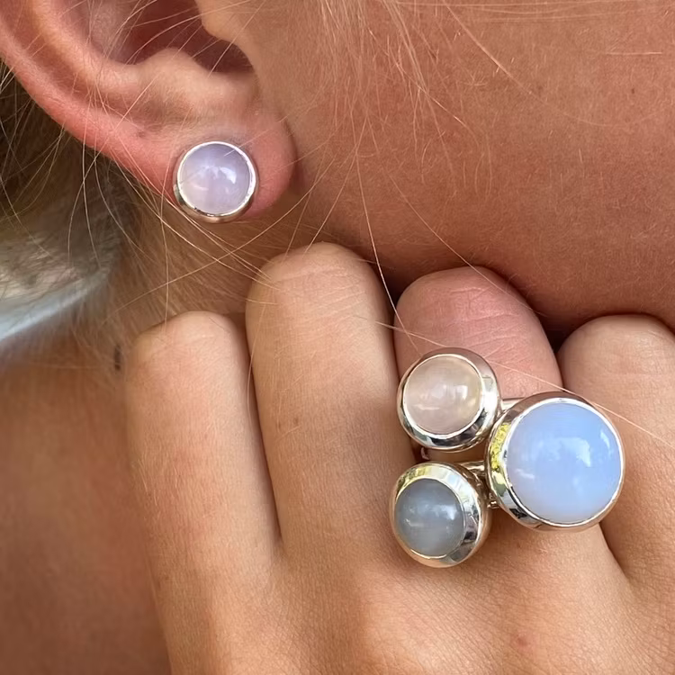Silverringar med naturliga stenar, mixa och matcha. Silver rings with natural stones, mix and match.