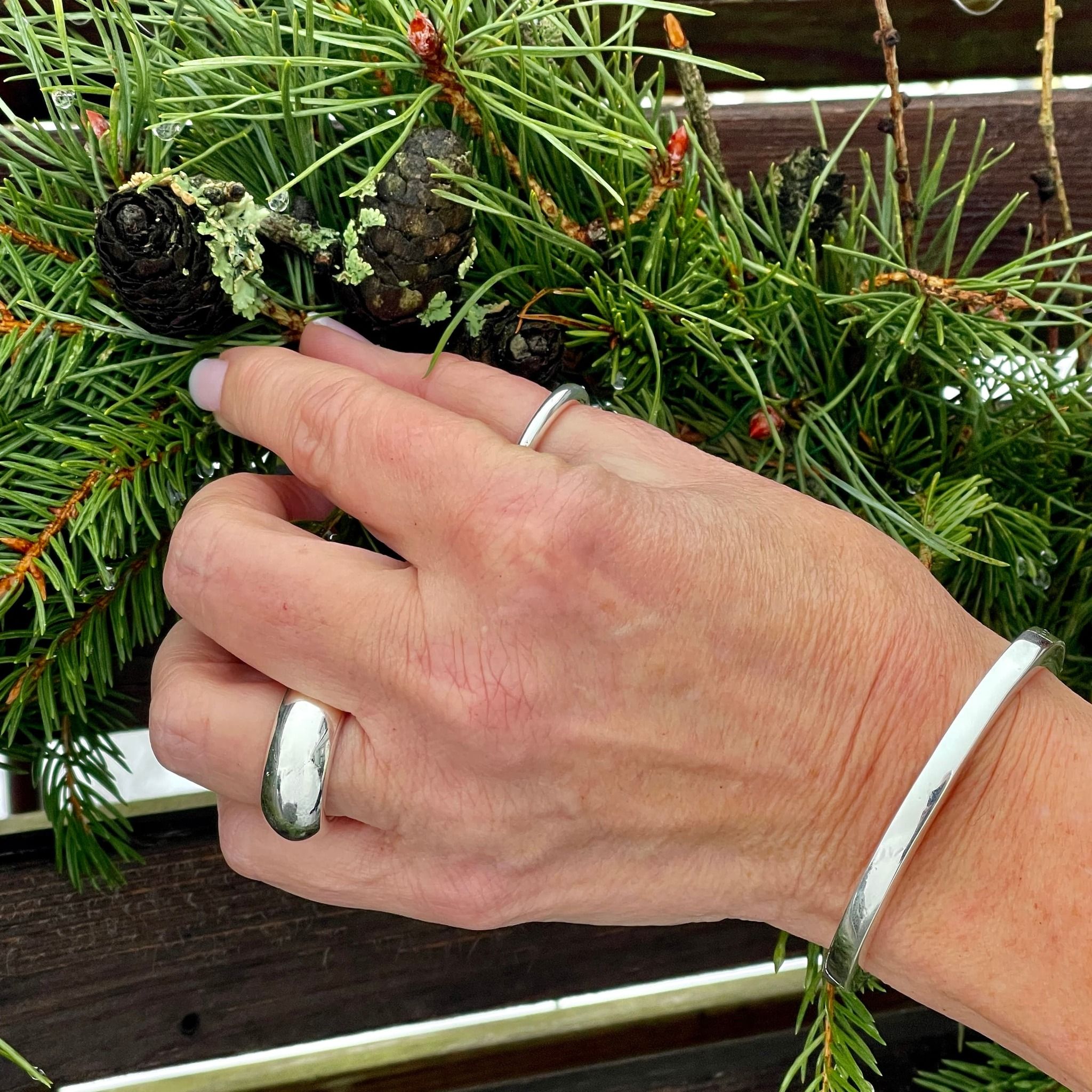 Ring DESIRE