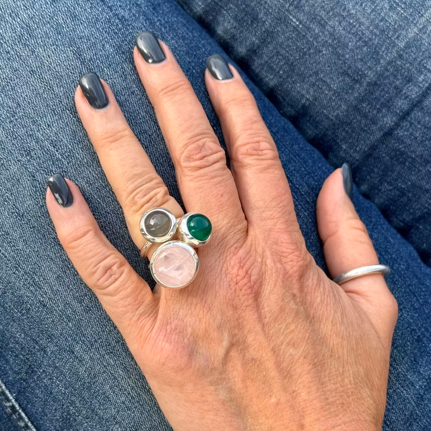 Ring HOLI Liten Grön Onyx