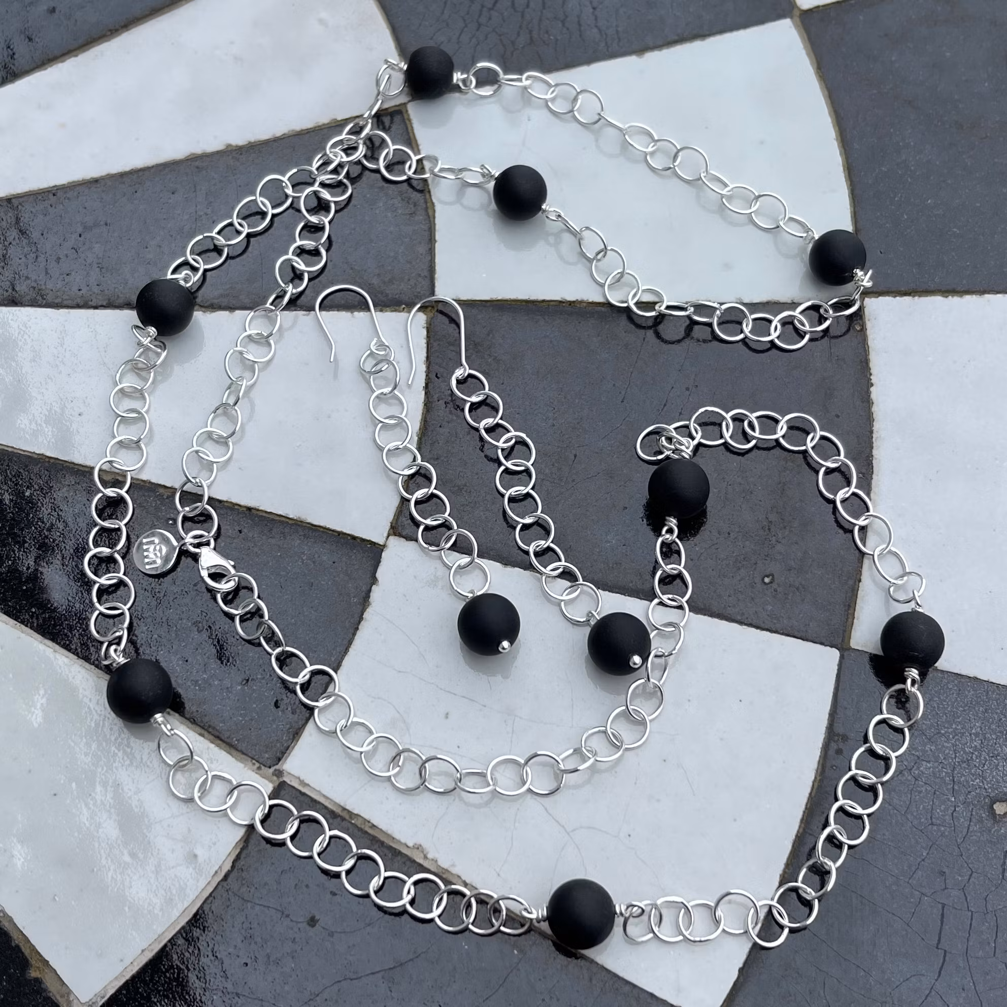 Silver necklace DROPJE