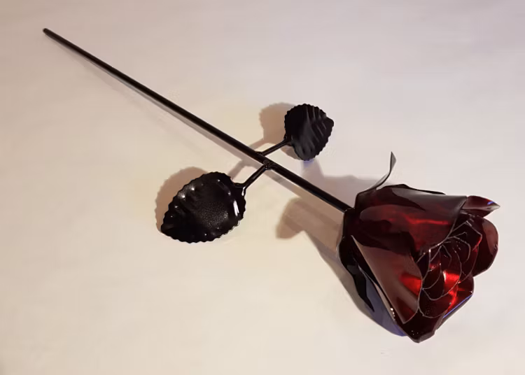 Evighetsros med berlock