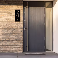 Husnummerskylt "Moderniteten"