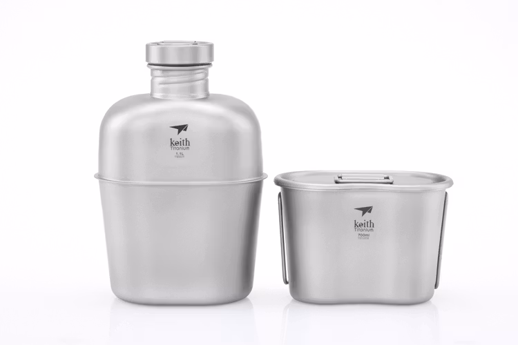 Keith Titanium Flaska/Matkärl Set