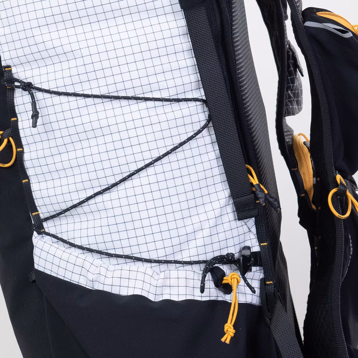 Aonijie Running Backpack 30L - 650gram