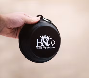 Hopfällbar mat och vattenskål