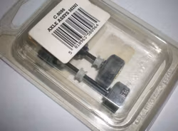 Scalextric C8096 - Axle Set Mini most variants Gold hubs (New Old Stock - NOS)