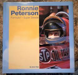 Superswede - unik Ronniebok - 236 sidor - 28 x 28 cm - engelska