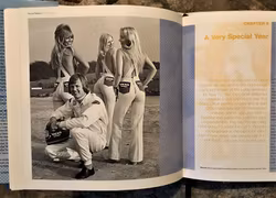 Superswede - unik Ronniebok - 236 sidor - 28 x 28 cm - engelska