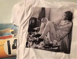 Exklusiv T-shirt med Ronnie-motiv från Ontario 1971