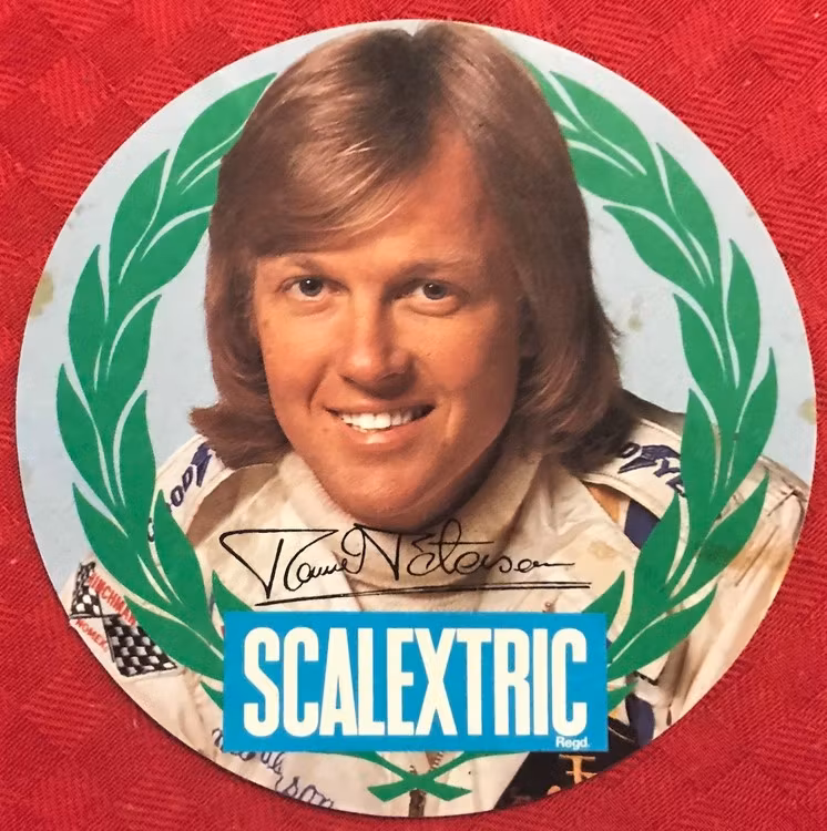 Dekal - Ronnie Peterson - Scalextric - format 100 mm i diameter
