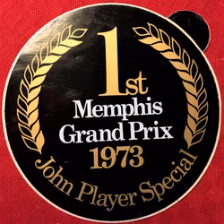 1973 - I Zeltweg vann Ronnie sitt 2a GP - originaldekal - 11 cm diam