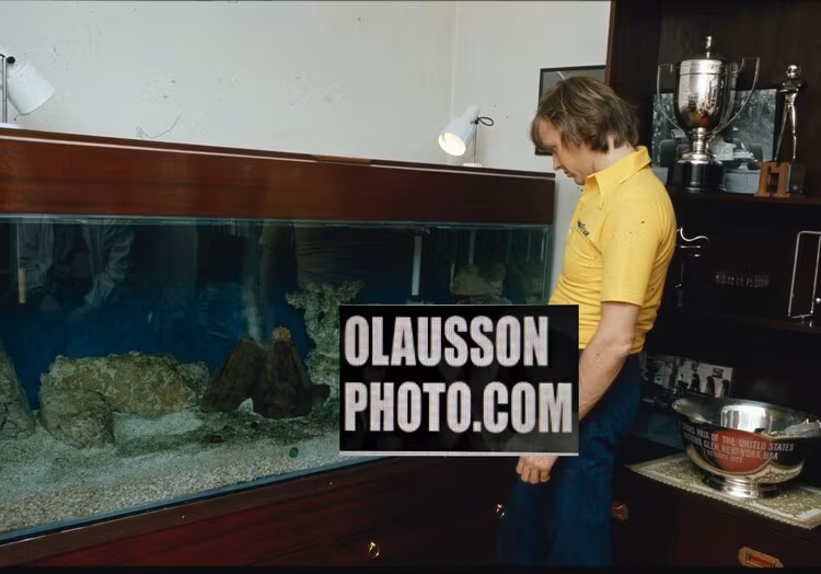 20 personligt utvalda foto av Ronnie från 70-talets första hälft - 13 x 18/19 cm