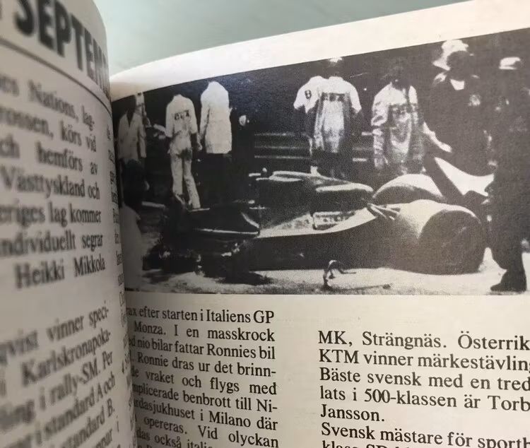 Ronnie Peterson i Motorns Mästare 78/79 - bok om sista året - 130 sidor, 14 x 19 cm