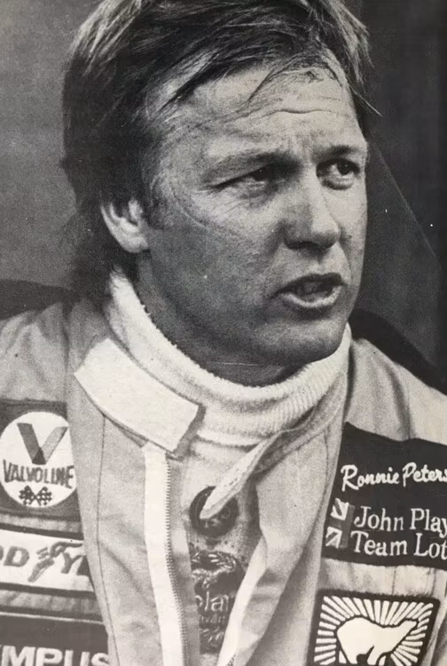 Ronnie Peterson i Motorns Mästare 78/79 - bok om sista året - 130 sidor, 14 x 19 cm