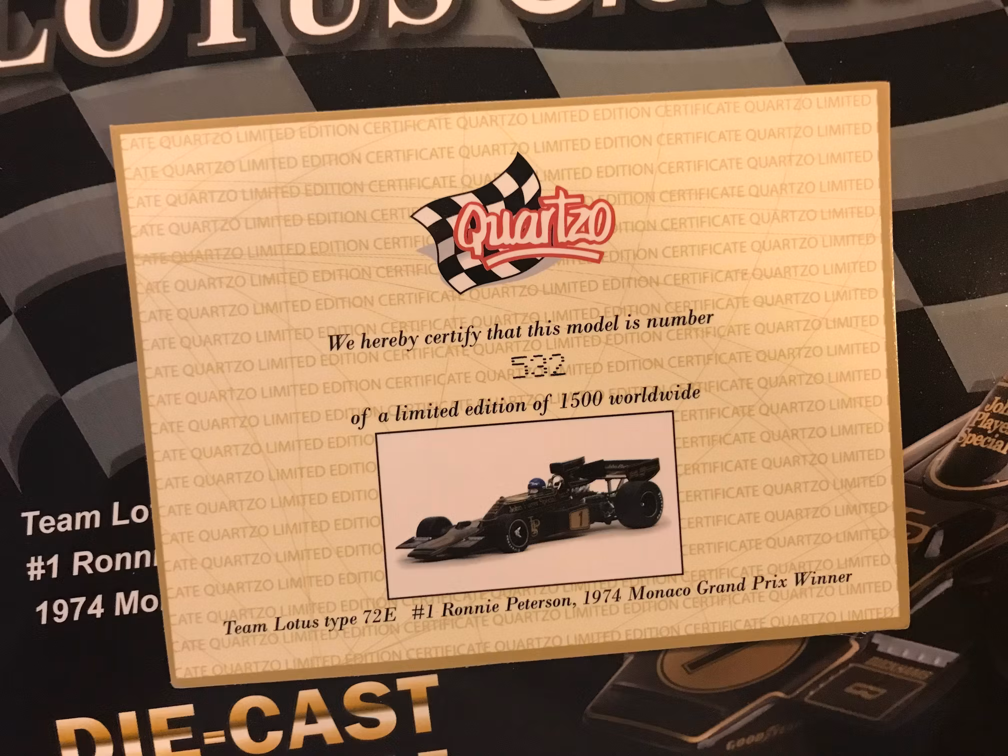 Ronnie Peterson Lotus 72 Quartzo 1/18 bilmodell - nr 532/1500 ex