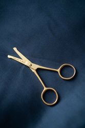 Merchant & Mills Short Blade Safety Gold Scissors - liten guldfärgad sax