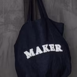 Merchant & Mills Varsity Letter Set - tygbokstäver "MAKER"