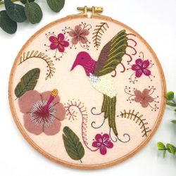 Corinne Lapierre - Humming Bird Felt Appliqué - kit för filtsömnad