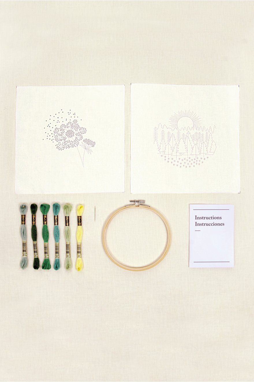 DMC Mindful Making - The Woodland Walk - kit med två broderier