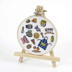 DMC Easel Stand - staffli för sybåge