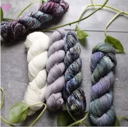 Malabrigo Caprino - handfärgad merinoull och kashmir