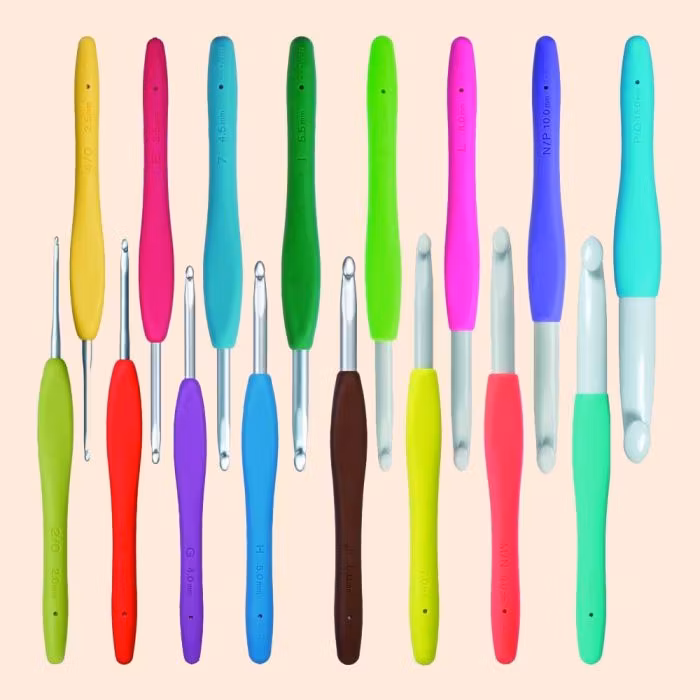 Clover Amour - ergonomisk virknål (2.00mm - 15mm)