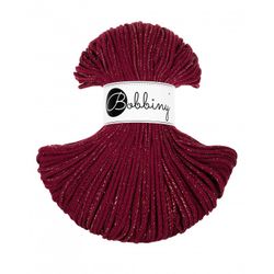 Bobbiny Golden Wine Red - vinrött garn med guldig tråd (flera modeller)