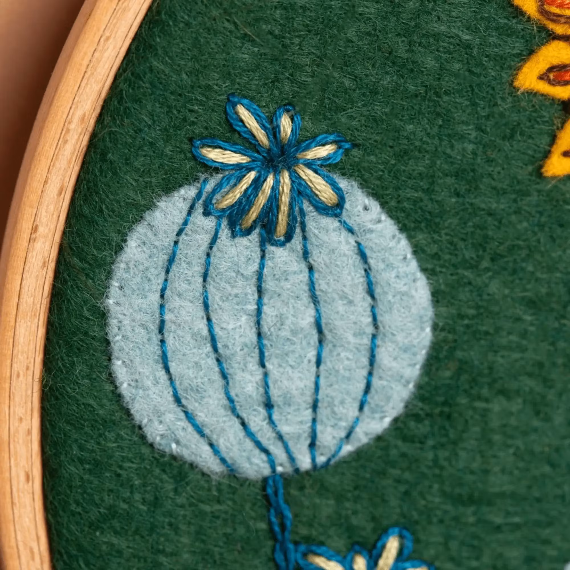 Corinne Lapierre - Botanical Felt Appliqué - kit för filtsömnad