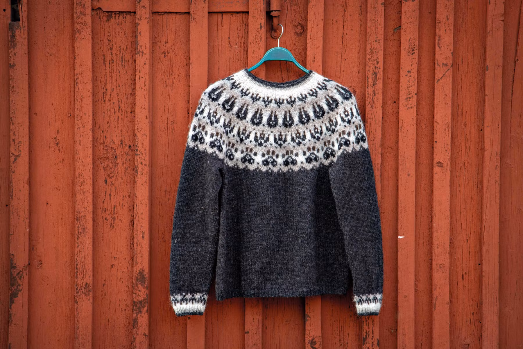 Järbo stickmönster - Slóðir - islandströja för dam i Lettlopi