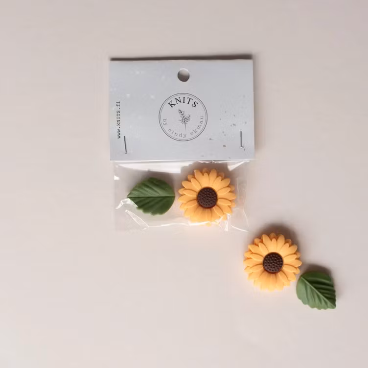 KNITS by Cindy Ekman Needle stopper Sunflower Set - Stickstopp med solros och blad