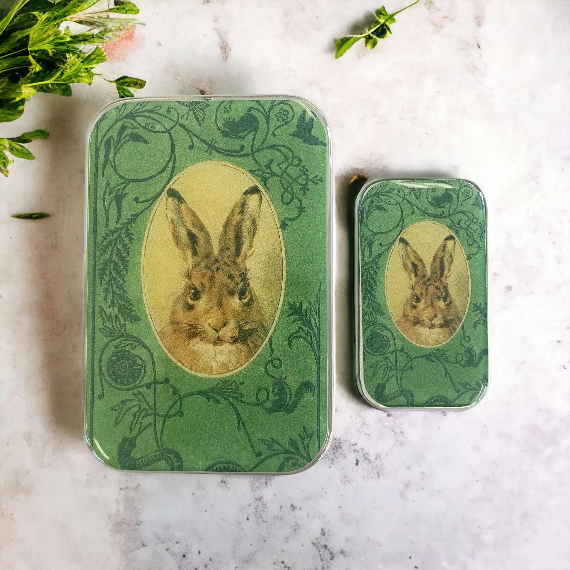 Firefly Notes Bunny notions tin - Metallask med kanin
