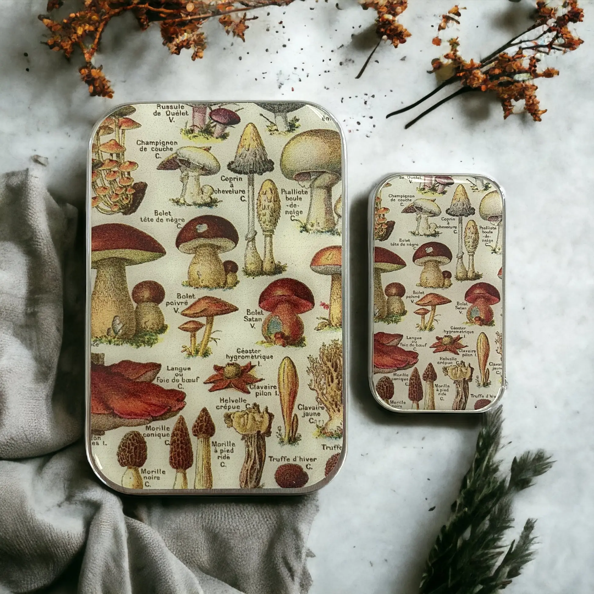 Firefly Notes Mushroom notions tin - Metallask med svampar