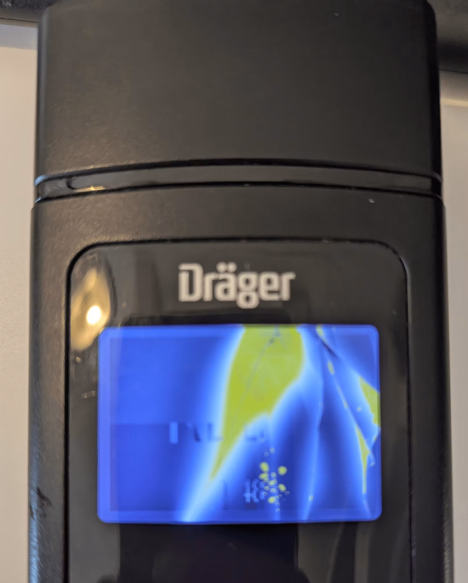 Displayproblem? Vi byter display och returnerar samma dag!