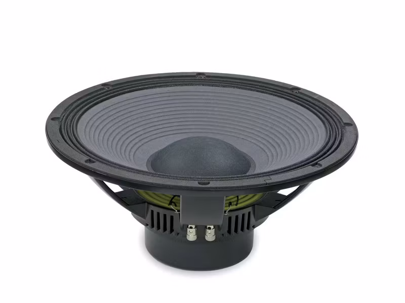 Eighteen Sound 15NLW9401 – 4 Ω