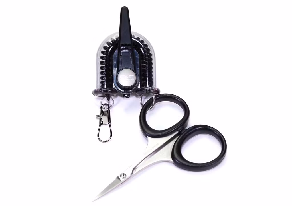 C&F 2-in-1 Retractor/Scissors (CFA-70WS)