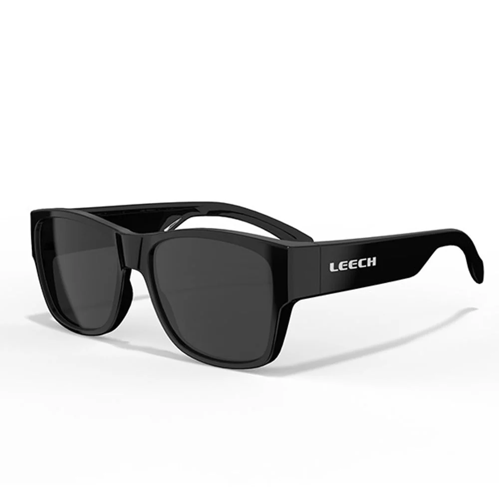 Leech COVER BLACK