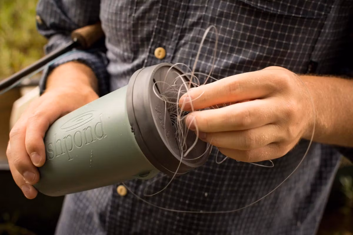 Fishpond Largemouth PIOPOD Microtrash Container