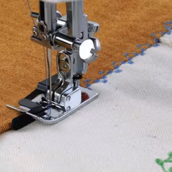 Ditch quiltfoot. (G1)