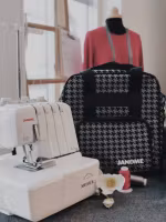 Veske til Janome overlock med skulderreim
