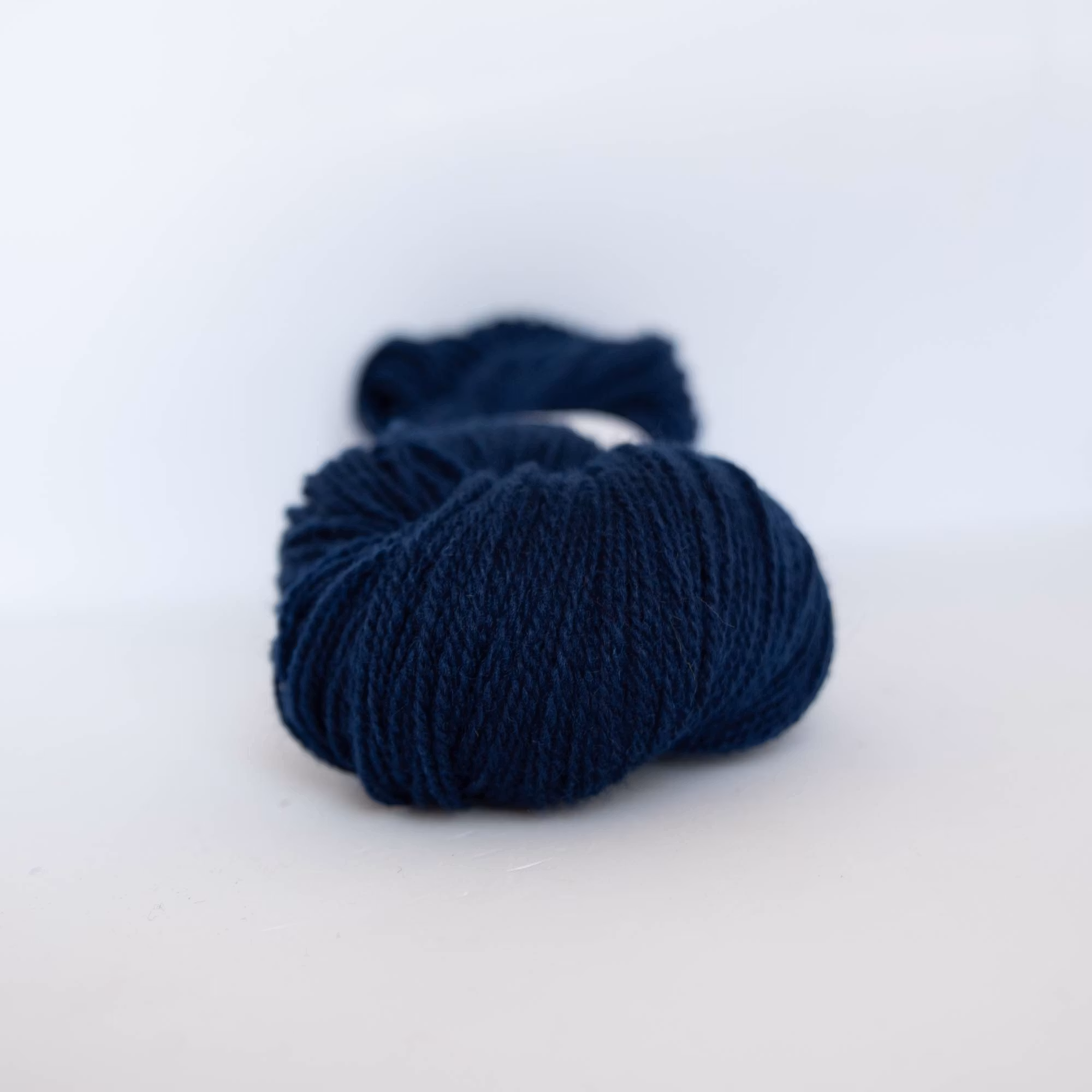 Ask Ullgarn - Marineblå - 6038