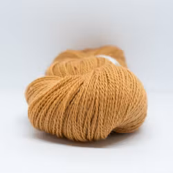 Huldra Kamgarn - Rødgylden Beige - 8035