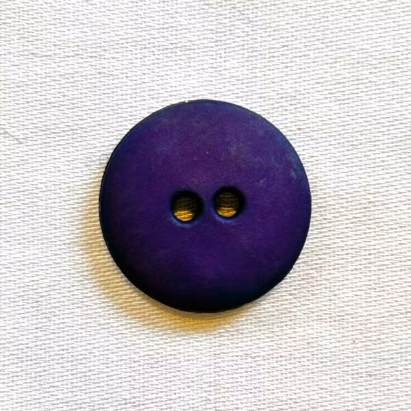 Knapp – Nancy Mørk Lilla  – 18 mm ( K190889)