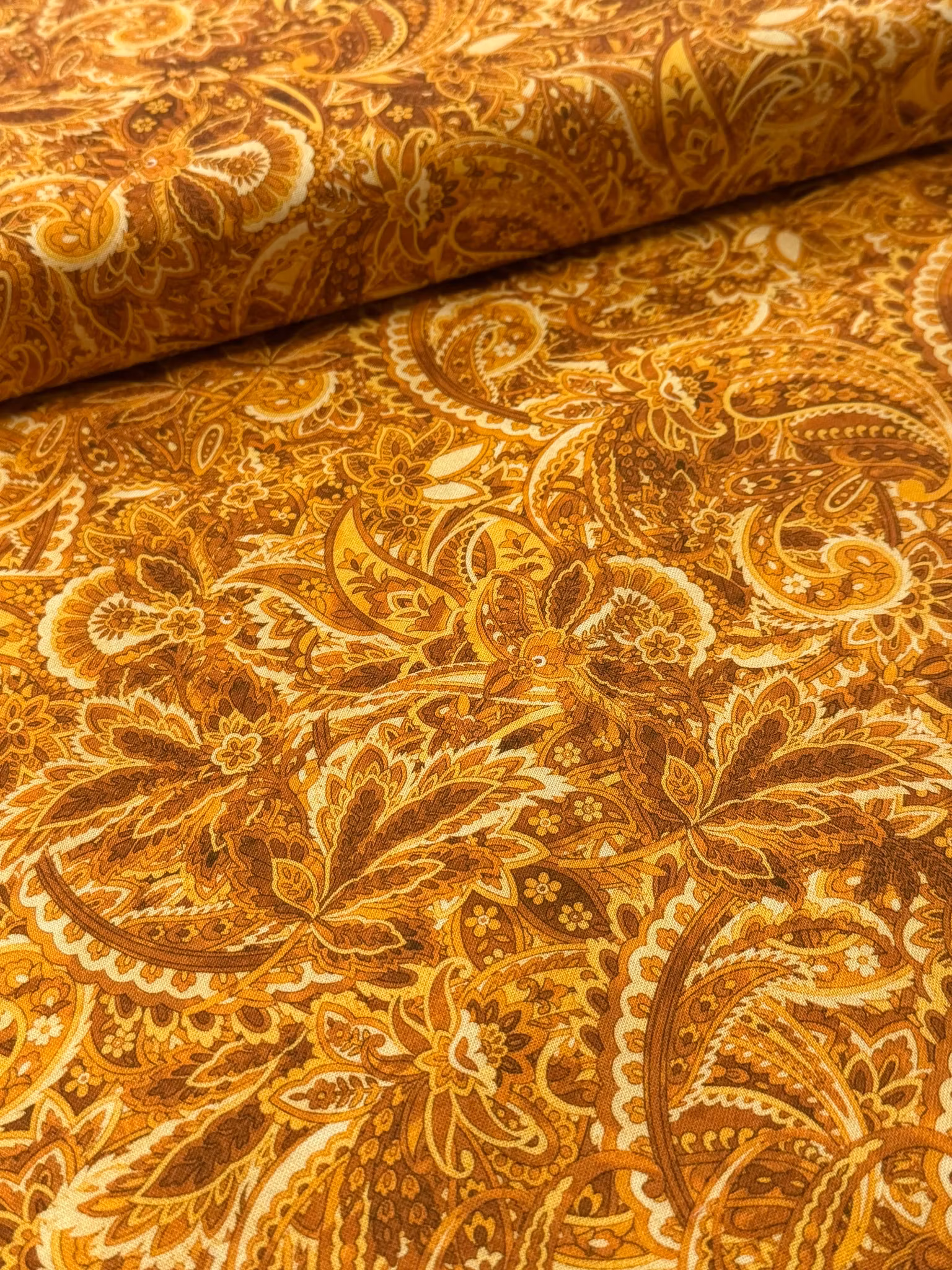 Harvest Beauty - Golden Amber
