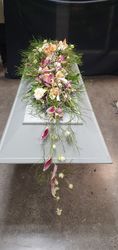 Sagolikt blomsterregn
