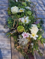 Vårskog - kistdekoration