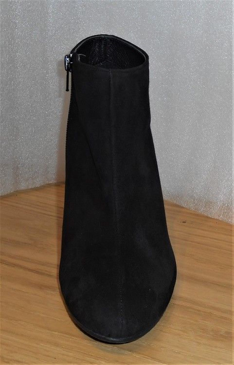 Svart mockaboots fabrikat Amante