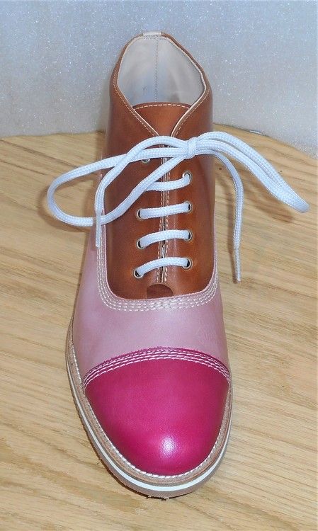 Snörkänga i rosa/brun kombination - fabrikat Amberone