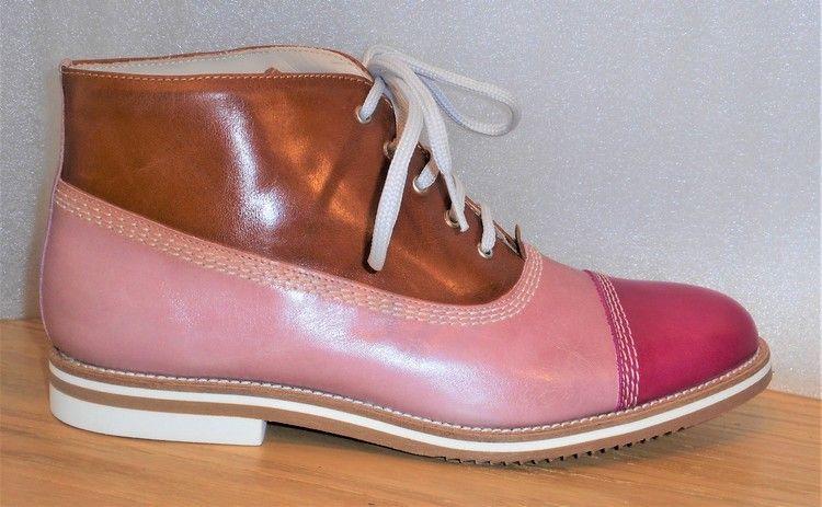 Snörkänga i rosa/brun kombination - fabrikat Amberone