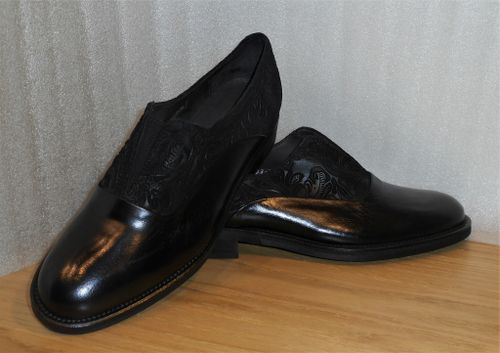 Svart loafer med Paisleymönstrat skinn - fabrikat Amberone