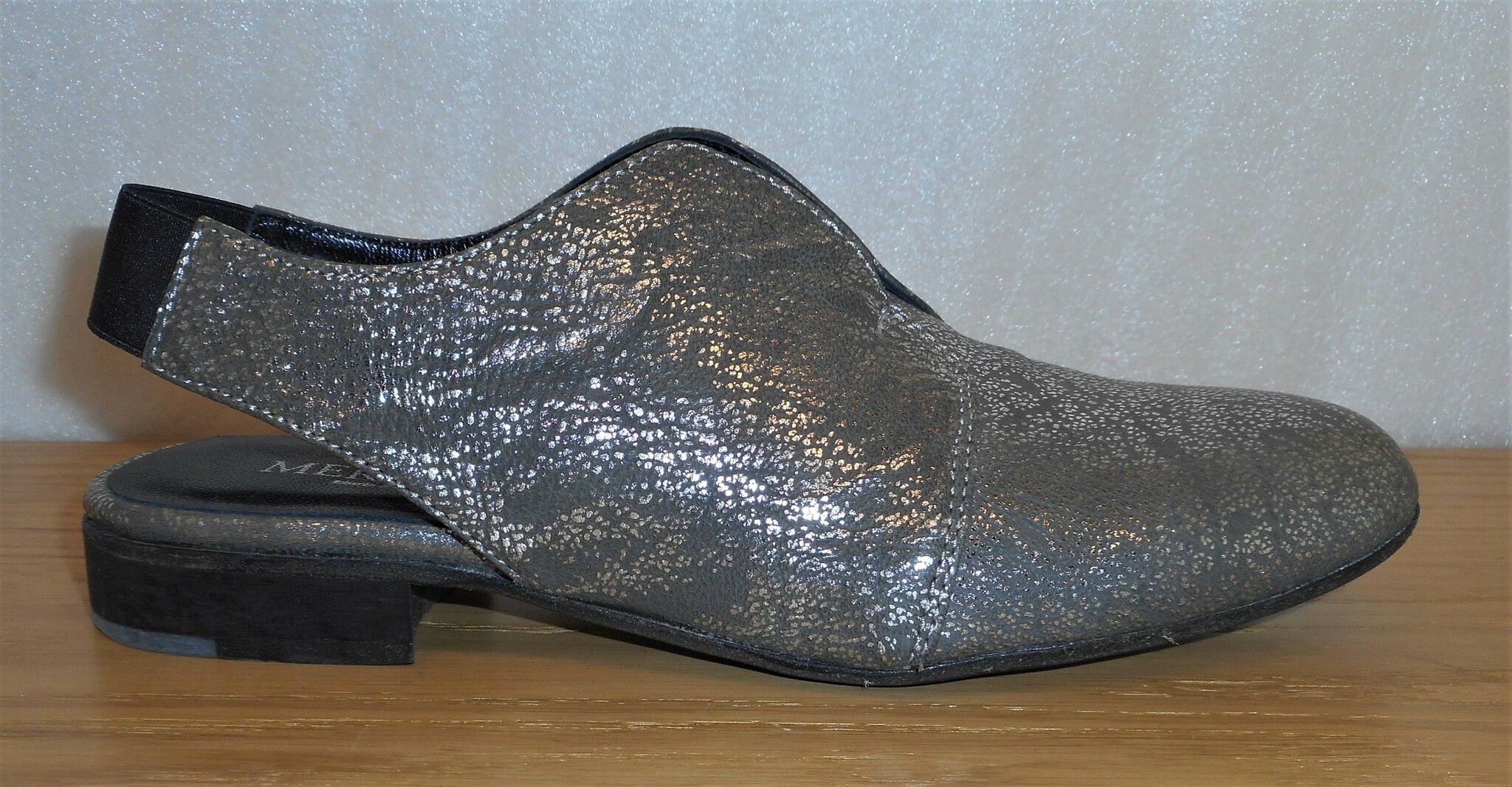 Silvergrå (mörk) sko med slingback - Fabrikat Merygen